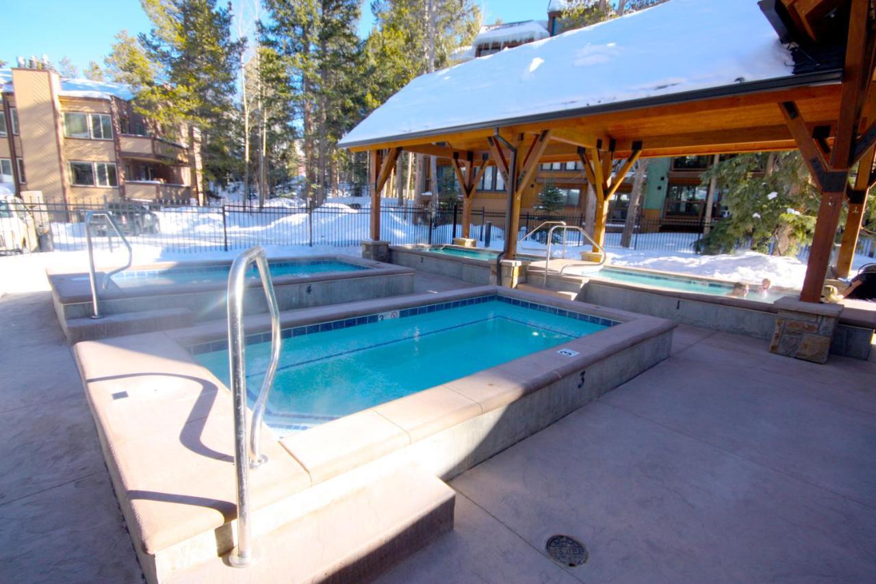 Pinecreek #E - 3 Bedroom - Pool And Hot Tub Access - Close To Town - Shuttle To Slopes Breckenridge Eksteriør billede